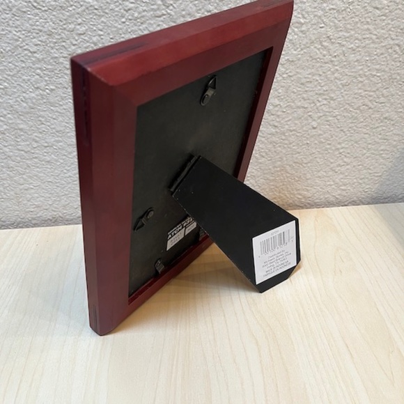 Wooden Frame for Art/Photos. Fits up to 5x7. A Beauty! Unused, New. - Picture 8 of 8